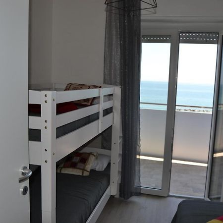Апартаменти Fronte Mare Panoramico San Benedetto Сан-Бенедетто-дель-Тронто Екстер'єр фото